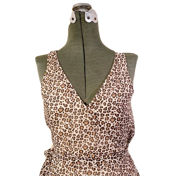 NEW Tan Leopard Animal Print Sleeveless Chiffon Dress A New Day NWT - Picture 4 of 10